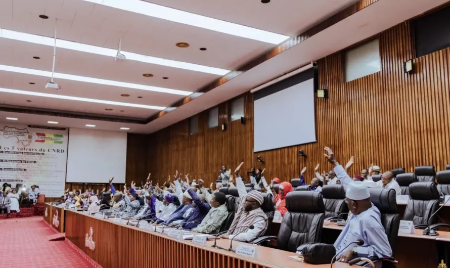 Guinée : le CNT ratifie un prêt de 50 millions USD pour renforcer la riposte d’urgence