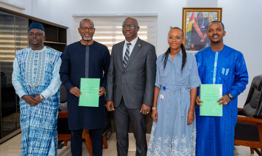 Rio Tinto Guinée signe un protocole d’accord avec l’AGER