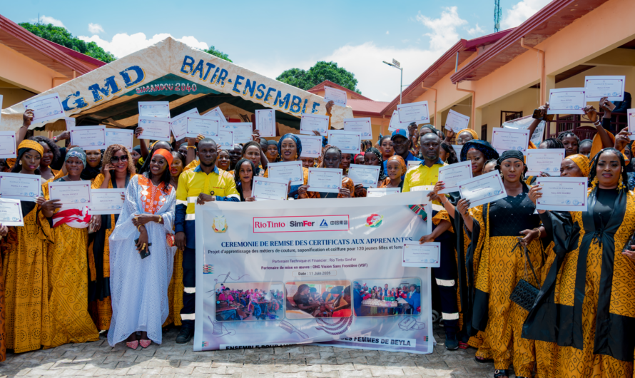 SimFer lance des projets de développement communautaire local et célèbre la remise des diplômes de 120 femmes à Beyla  